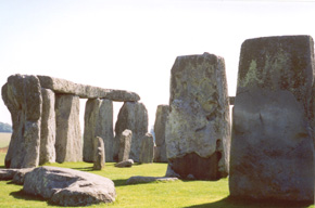 Circle of Sarsen with stones and lintels