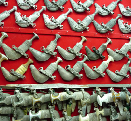 Traditional Omani knives in a silver shop